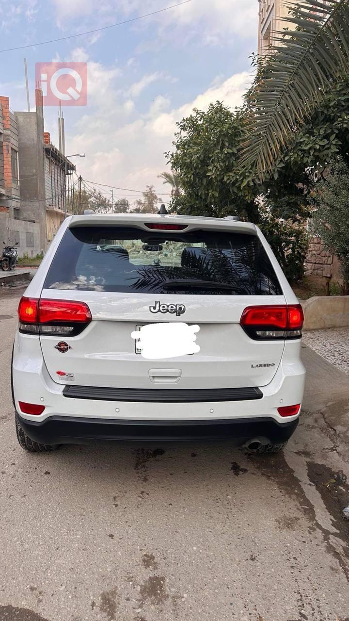 جیپ گراند شیرۆکی